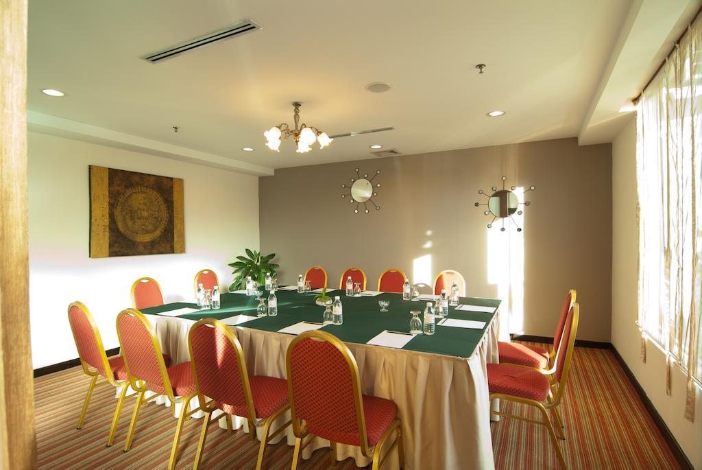 Starcity Hotel Alor Setar Exterior photo
